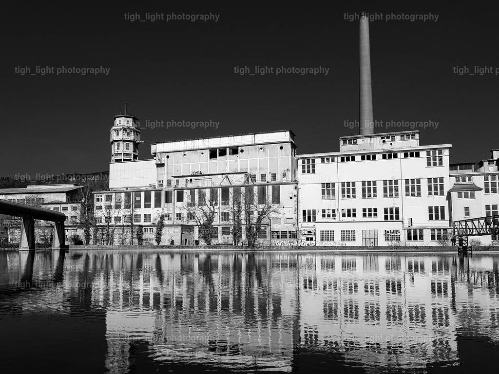 Industry | tight_light - Realisiert mit Pictrs.com