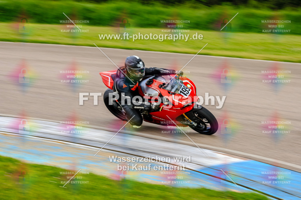 MotoTeam-9513 | Hier findet Ihr Bilder von Touristenfahrten auf der Nürburgring Nordschleife oder von anderen Veranstaltungen die ich besucht habe. Viel Spass beim Durch Schauen 