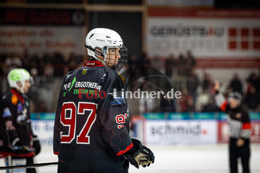 Peißenberg MINERS gegen EHC Königsbrunn | Eishockey Bayernliga 2025/26 Vorrunde 7. Spieltag, Peißenberg MINERS gegen EHC Königsbrunn, 20251102,Nepomuk RIEGER (MINERS 97) Portrait,2025-11-02 in Peißenberg (flatbuy Arena Peißenberg), Nepomuk RIEGER (MINERS 97)Copyright: WolfgangxLindner www.foto-lindner.de