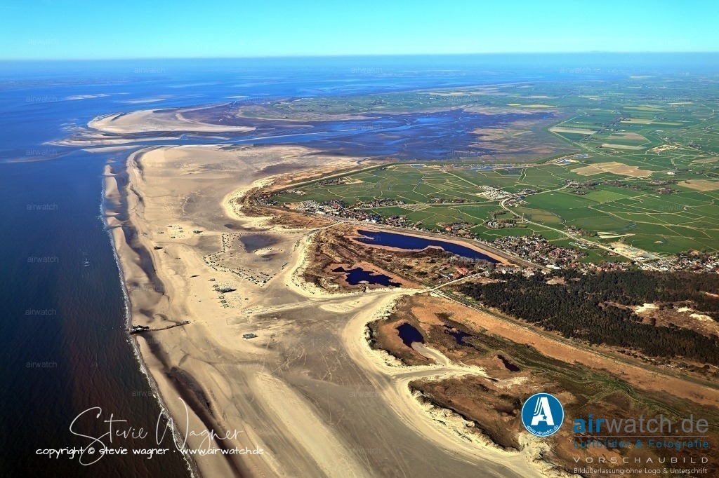 Halligen-Inseln-Weltnaturerbe-Wattenmeer-04-2023-airwatch-wagner-240A0533 | Entdecken Sie atemberaubende Luftbilder und Fotografien auf airwatch.de - Tauchen Sie ein in eine Welt voller faszinierender Aufnahmen aus der Vogelperspektive.