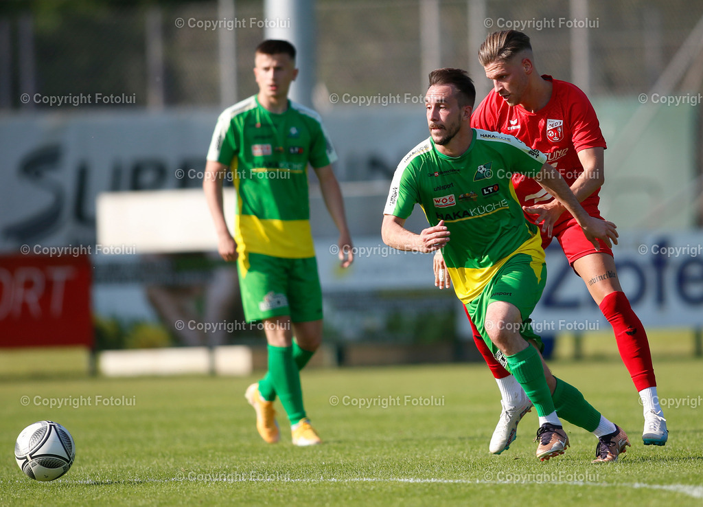 A_LUI_270523-11 | SPORT,FUSSBALL,LL OST ASKOE OEDT-SV HAKA TRAUN 27.05.2023 IM BILD:MICHAEL LEONHARTSBERGER ( OEDT 1B) UND RENE KOBER (TRAUN) FOTO:FOTOLUI