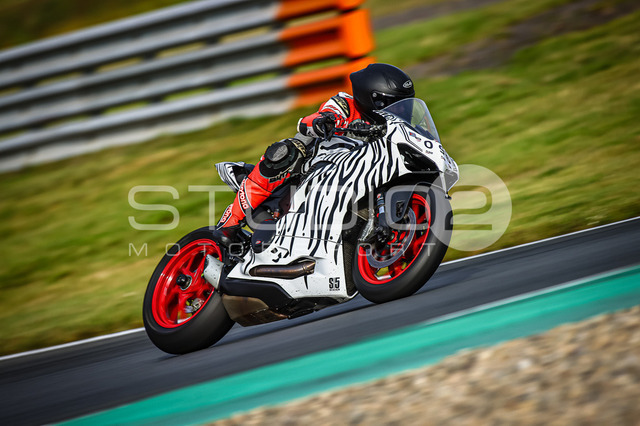 0096-240925_MO-006_96 | Deine Full-Service-Agentur für ✔️Videoproduktionen und ✔️Motorsportfotografie Jetzt Angebot anfragen!