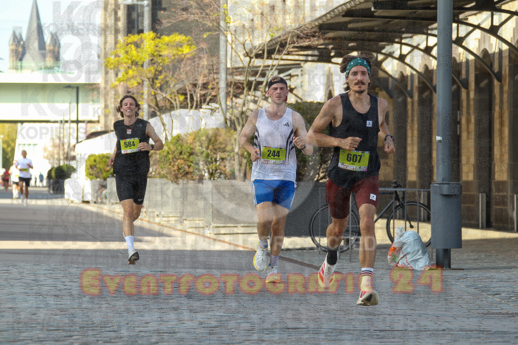 250920_1448_EV4_7155 | Sportfotografie im Rhein-Sieg Kreis, Köln, Bonn, NRW, Rheinland Pfalz, Hessen, etc. Unser Tätigkeitsfeld umfasst den Laufsport vom Volkslauf über den Marathon, Duathlon, Triathon bis zum Ultralauf wie Kölnpfad Ultra oder Schindertrail.