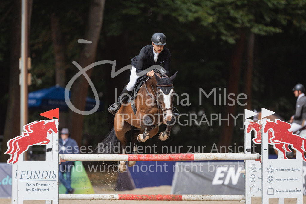 220910_OWLCh_MittlereTour-232 | Deine schönsten Turniermomente als professionelle Fotos! Entdecke hochwertige Pferdesport-Fotografie im Online-Shop. Jetzt Fotos finden & bestellen!