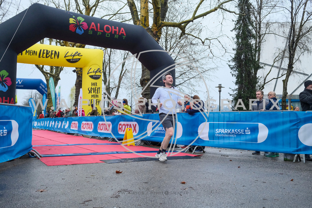 ..... | AUSTRIA, Wels, 30.03.25, ALOHA Wels Halbmarathon, Image Shows: , Foto: Wapics/RING M.