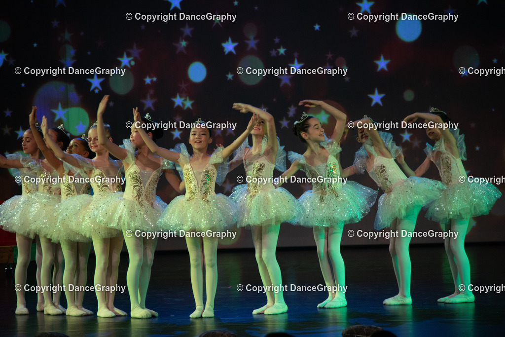 GPHY1888 | DanceGraphy - Realisiert mit Pictrs.com