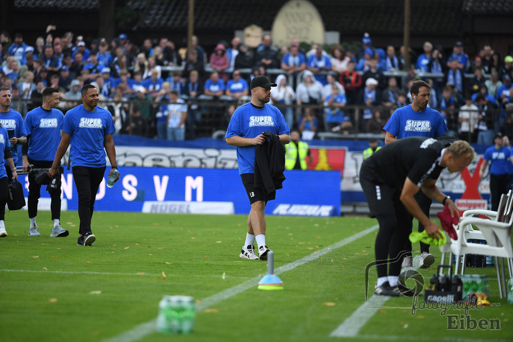 SV Meppen-VfB Lübeck | Herren Regionalliga Nord; SV Meppen (blau)-VfB Lübeck (weiß) am 01.08.2025 in Meppen (Hänsch-Arena), Photo: Philip Eiben 2025 - Realisiert mit Pictrs.com