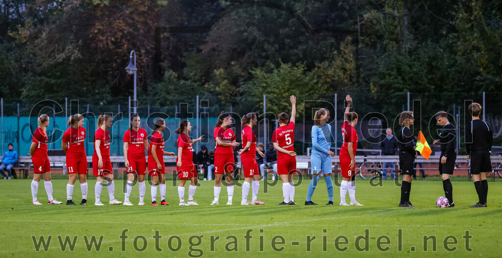 2023-10-21_006_FC_Forstern_gegen_FC_Ezelsdorf | Forstern, Deutschland, 21.10.2023:
Fußball, Frauen Bayernliga 2023 / 2024, 8. Spieltag, FC Forstern gegen FC Ezelsdorf, Endergebnis: 2:1

Foto: Christian Riedel / fotografie-riedel.net