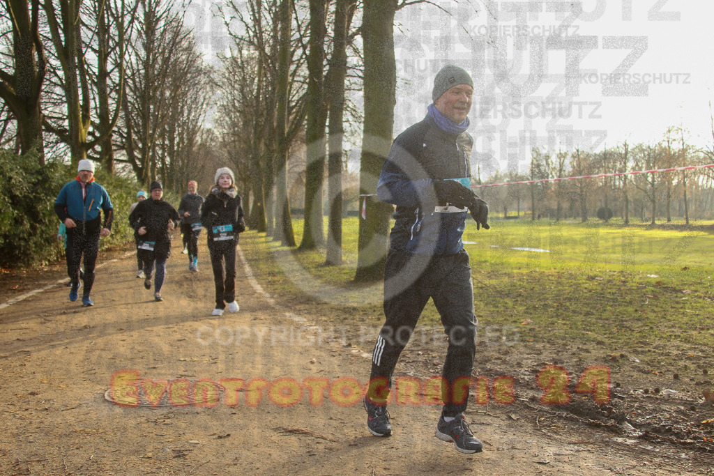 241231_1024_EV4_4183 | Sportfotografie im Rhein-Sieg Kreis, Köln, Bonn, NRW, Rheinland Pfalz, Hessen, etc. Unser Tätigkeitsfeld umfasst den Laufsport vom Volkslauf über den Marathon, Duathlon, Triathon bis zum Ultralauf wie Kölnpfad Ultra oder Schindertrail.