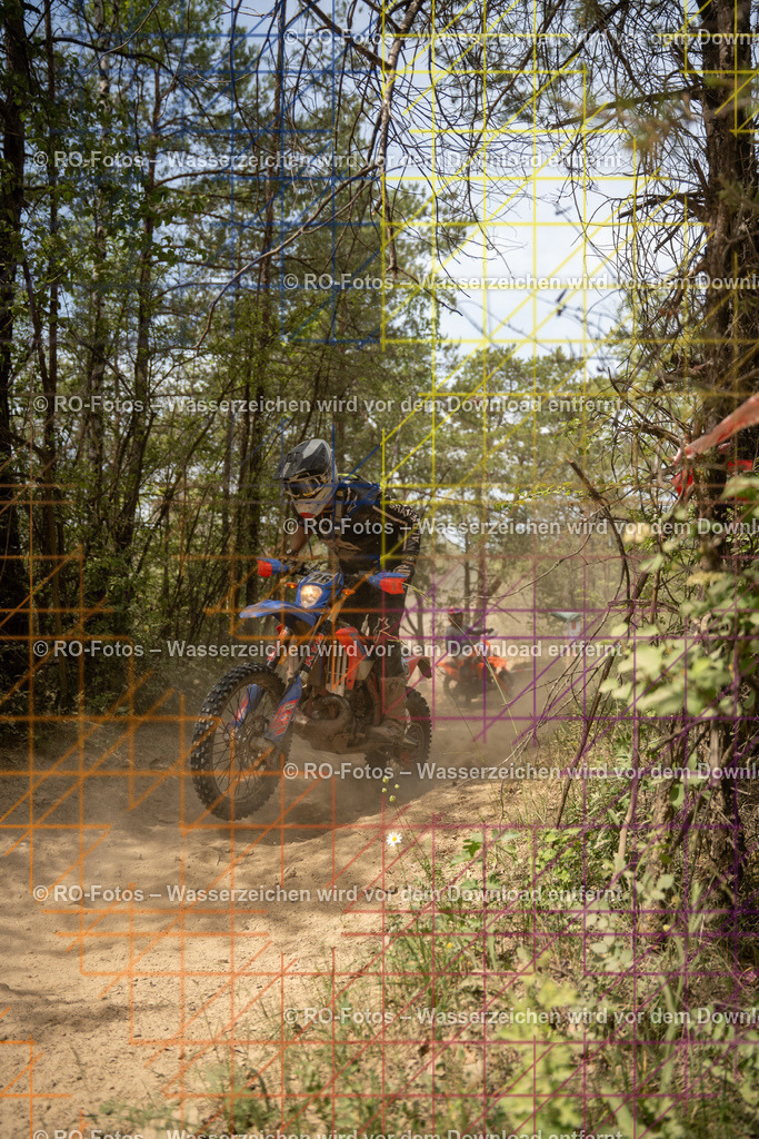 Niederwürzbach 2 Lauf-1122 | Sportfotografie von RO-Fotos: Motorsport, Motocross, Enduro, Laufveranstaltungen und Triathlon. Professionelle Fotos von Sportlern und Events. - Realisiert mit Pictrs.com