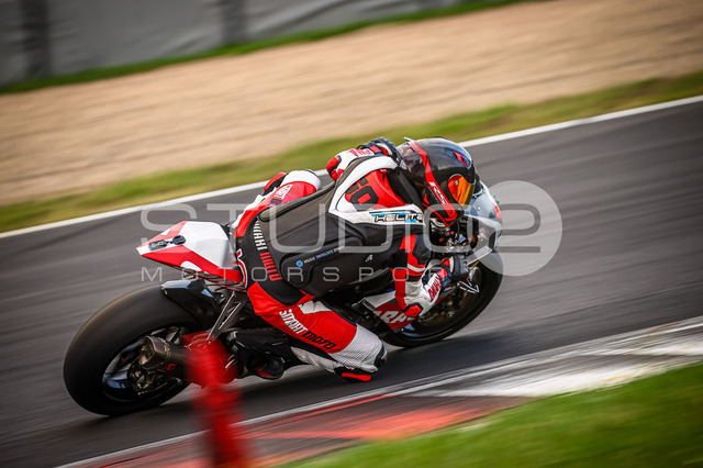 0049-250804AM-011_49 | Deine Full-Service-Agentur für ✔️Videoproduktionen und ✔️Motorsportfotografie Jetzt Angebot anfragen!