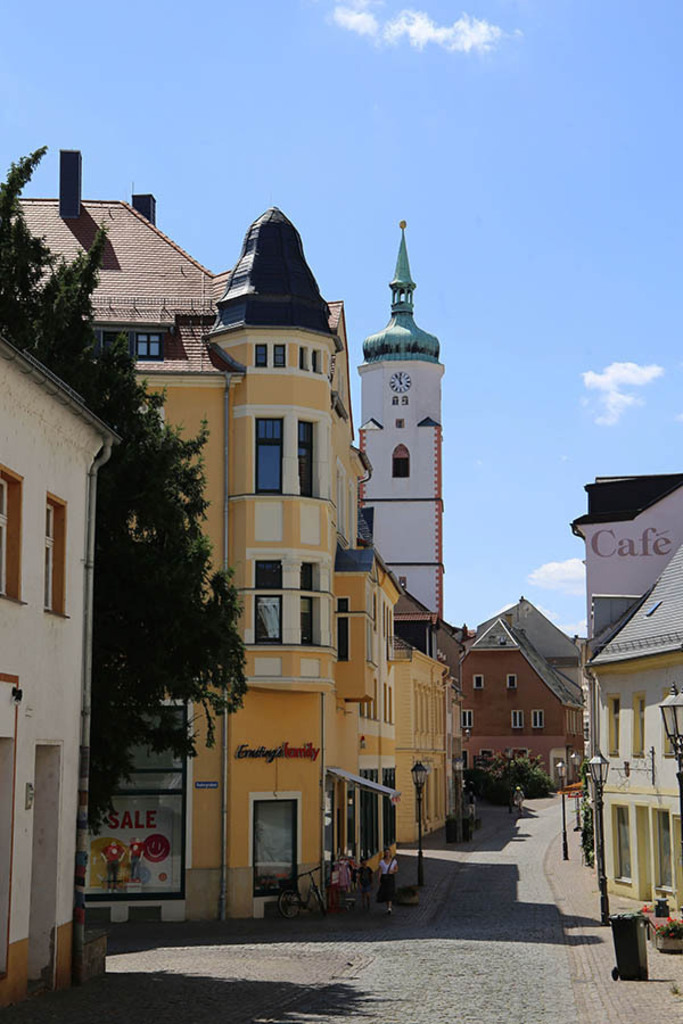 Wurzen - Badergraben | Entdecke über 20 Kategorien Leipzig-Motive: Foto-Downloads, hochwertige Poster, Leinwand- & Fine-Art-Prints. Jetzt Lieblingsfoto im Bildlexikon Leipzig Shop bestellen!