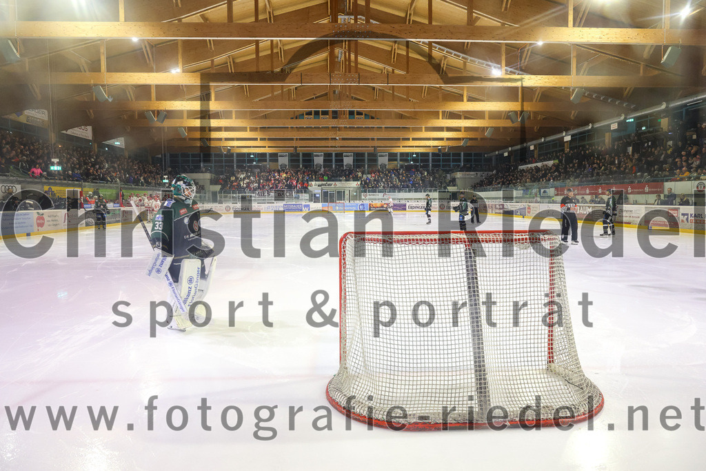 2023-03-19_144_TSV_Erding_gegen_TEV_Miesbach | Erding, Deutschland, 19.03.2023:
Eishockey, Bayernliga Playoffs 2022 / 2023, Halbfinale, TSV Erding gegen TEV Miesbach, Endergebnis: 

Torwart Thomas Hingel (Erding Gladiators, #33)

Foto: Christian Riedel / fotografie-riedel.net