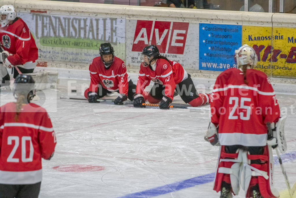 Dameneishockey | Dameneishockey, U18 Turnier am 31.08.2024 in Spittal (Eis-Sport-Arena - Sportzentrum Spittal), Austria, (Photo by Ernst Krawagner sport-fan.at) - Realisiert mit Pictrs.com