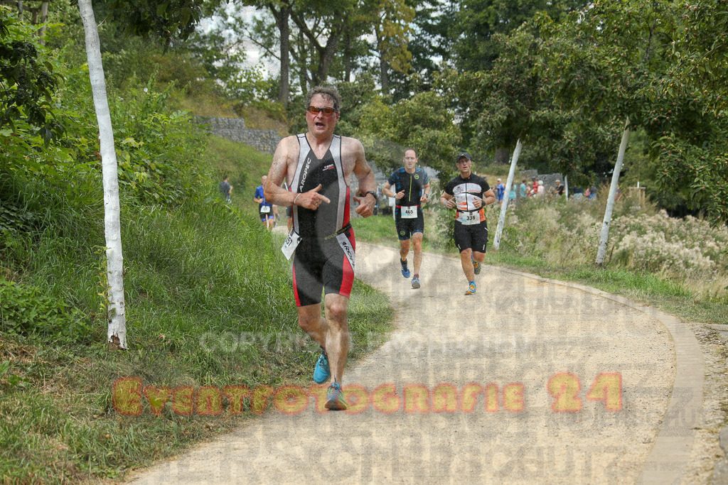 250824_1343_EX1_3429 | Sportfotografie im Rhein-Sieg Kreis, Köln, Bonn, NRW, Rheinland Pfalz, Hessen, etc. Unser Tätigkeitsfeld umfasst den Laufsport vom Volkslauf über den Marathon, Duathlon, Triathon bis zum Ultralauf wie Kölnpfad Ultra oder Schindertrail.