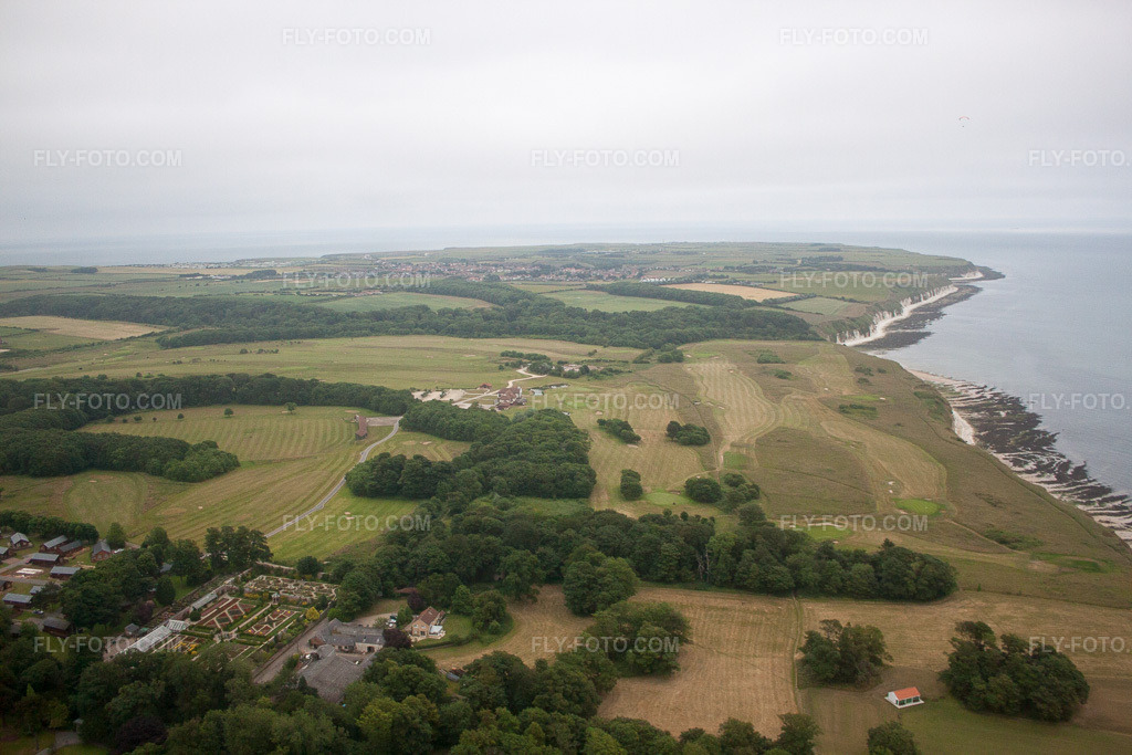 Aerial view: View of the town in Bridlington in the state England, Great Britain. – Photo: IMG_58724.jpg taken on 07/20/2013 by Werner Riehm/FLY-FOTO.com – Resolution of the original: 4752 x 3168 px