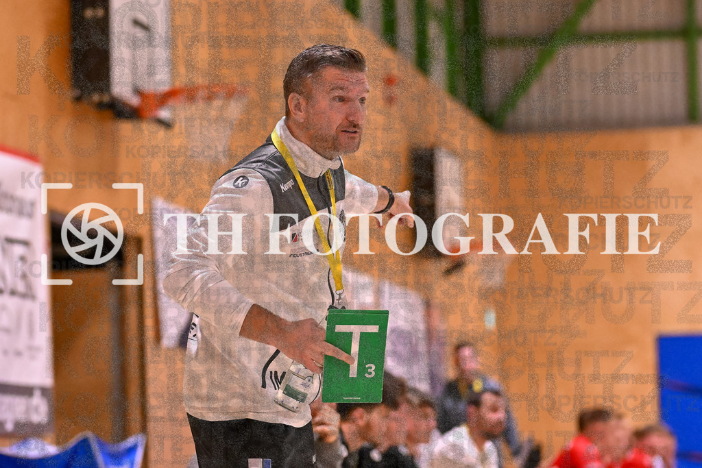 GER, SG Maulburg/Steinen - SG Koendringen/Teningen 2, Handball, Landesliga, 21. Spieltag, Saison 2023/2024, 23.03.2024 | Ivan Minarevic (SG Koendringen/Teningen 2, Trainer)

GER, SG Maulburg/Steinen - SG Koendringen/Teningen 2, Handball, Landesliga, 21. Spieltag, Saison 2023/2024, 23.03.2024

Foto: TH Fotografie/Thomas Hess