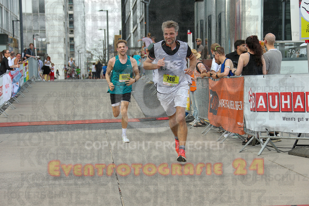 250920_1517_EX1_8747 | Sportfotografie im Rhein-Sieg Kreis, Köln, Bonn, NRW, Rheinland Pfalz, Hessen, etc. Unser Tätigkeitsfeld umfasst den Laufsport vom Volkslauf über den Marathon, Duathlon, Triathon bis zum Ultralauf wie Kölnpfad Ultra oder Schindertrail.