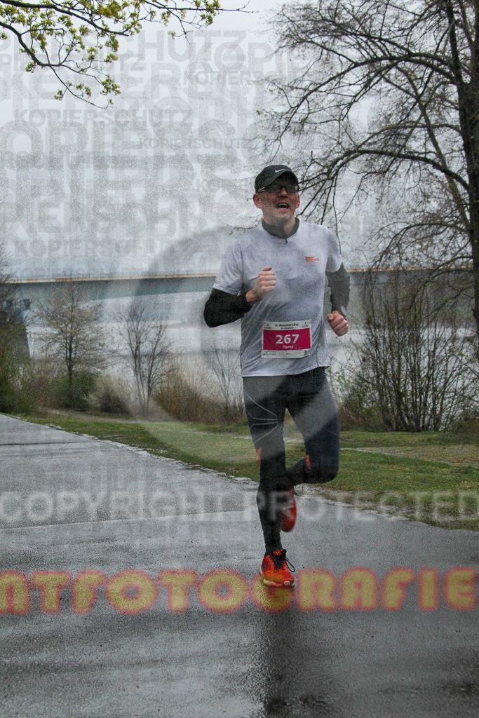 220331_1915_EV4_9265 | Sportfotografie im Rhein-Sieg Kreis, Köln, Bonn, NRW, Rheinland Pfalz, Hessen, etc. Unser Tätigkeitsfeld umfasst den Laufsport vom Volkslauf über den Marathon, Duathlon, Triathon bis zum Ultralauf wie Kölnpfad Ultra oder Schindertrail.