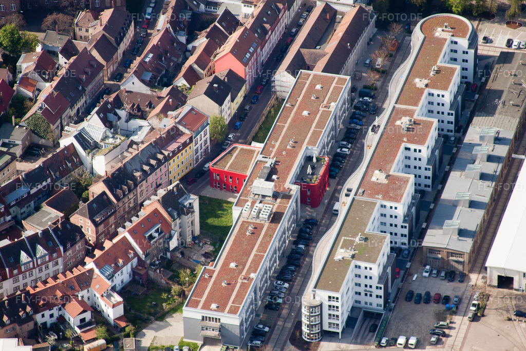 Luftbild: Entwicklungsgebiet des Industriekonversionsgebiet zur Gießerei im Ortsteil Durlach in Karlsruhe im Bundesland Baden-Württemberg in Deutschland. Foto: IMG_26049.jpg vom 23.04.2010 durch Werner Riehm/FLY-FOTO.de
