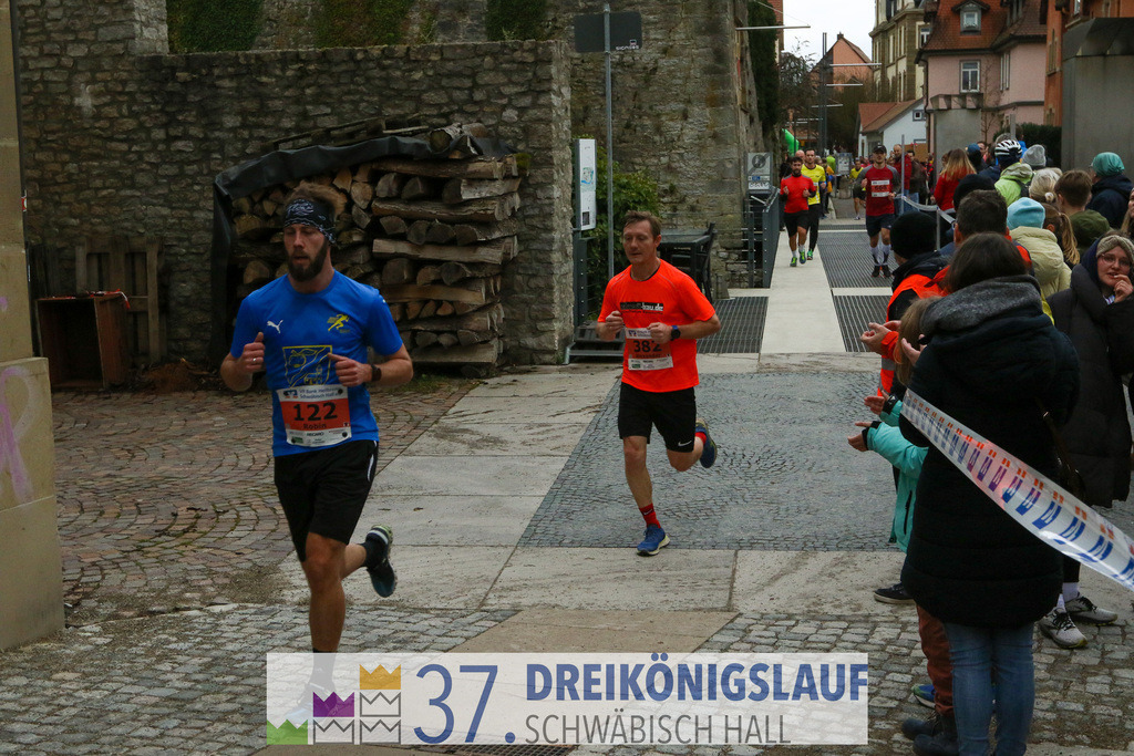 VR Bank Hauptlauf 10000m | 3 Koenigslauf 2023 - Realisiert mit Pictrs.com