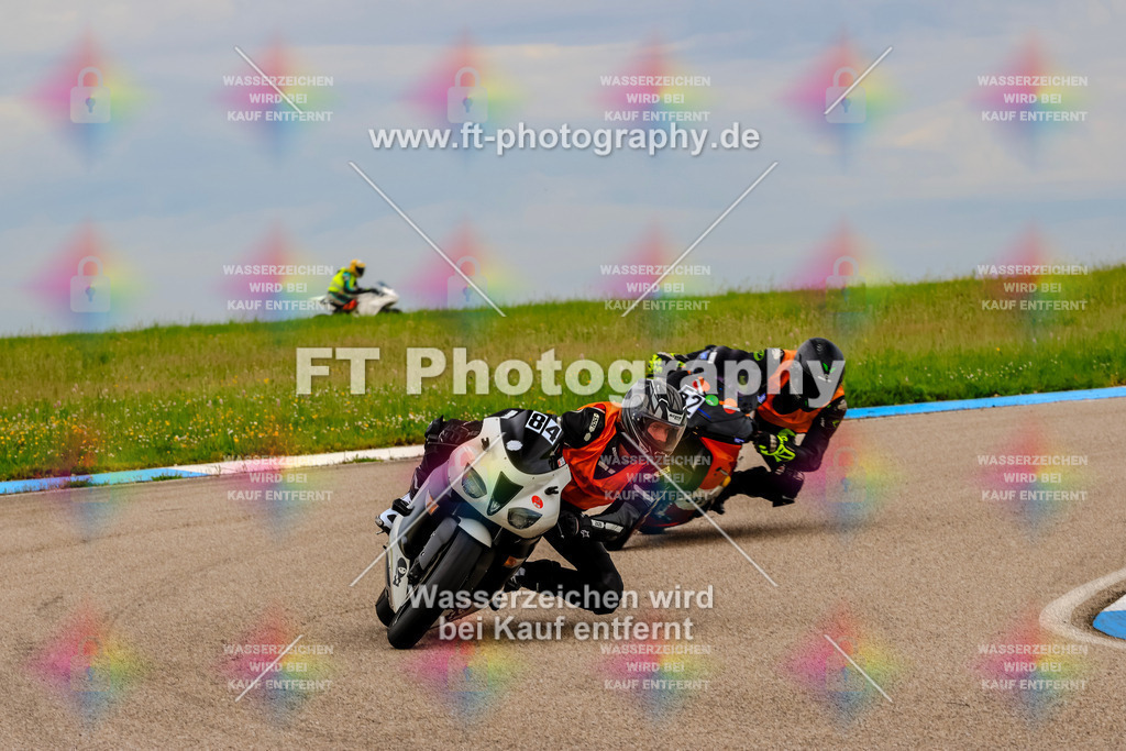 MotoTeam-2298 | Hier findet Ihr Bilder von Touristenfahrten auf der Nürburgring Nordschleife oder von anderen Veranstaltungen die ich besucht habe. Viel Spass beim Durch Schauen 