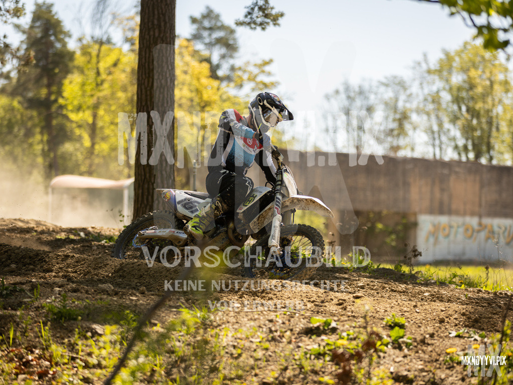 866A4812 | mxndyyvipix