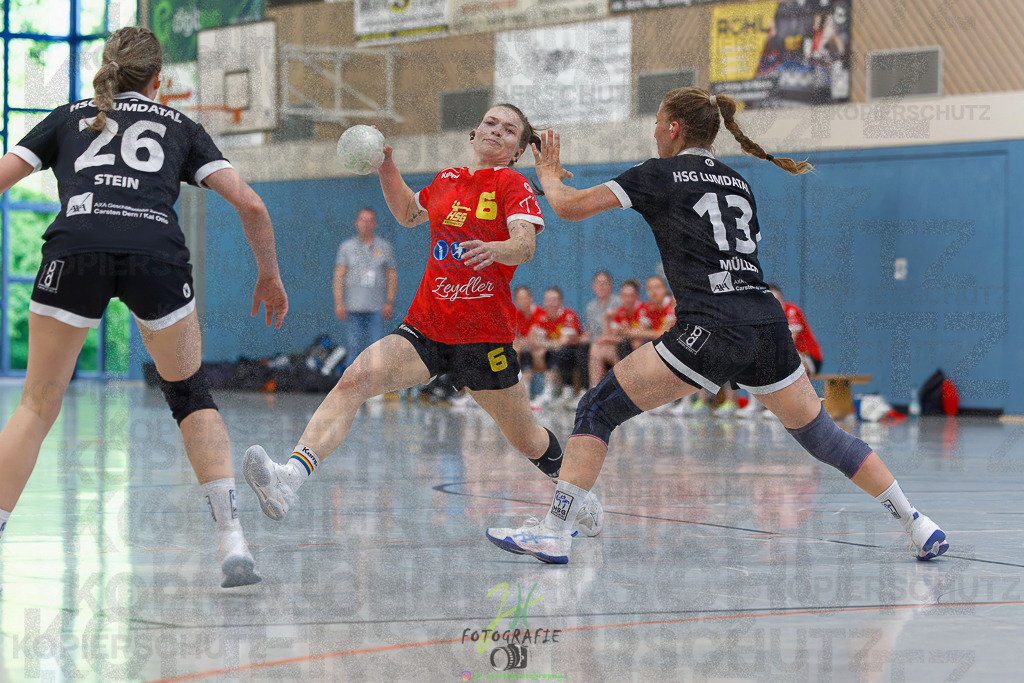 HSG Wettenberg - HSG Lumdatal | Wiederholungs-/Entscheidungsspiel um die Meisterschaft in der Frauen Oberliga Mitte und Aufstieg in die RegionalligaHSG Wettenberg - HSG Lumdatal am 11.05.2025 in Launsbach (Wettenberg) (Halle GS Launsbach (Wettenberg))Photo © 2025 - Jörg Heinrich - Realisiert mit Pictrs.com