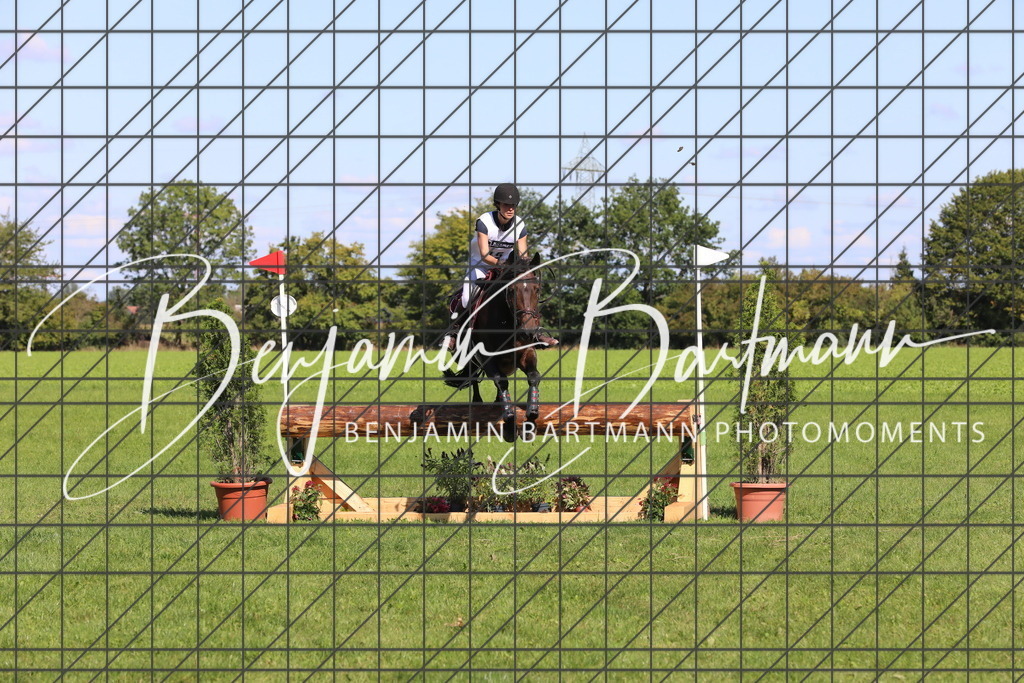 AZ2A0470 | Benjamin Bartmann Photomoments