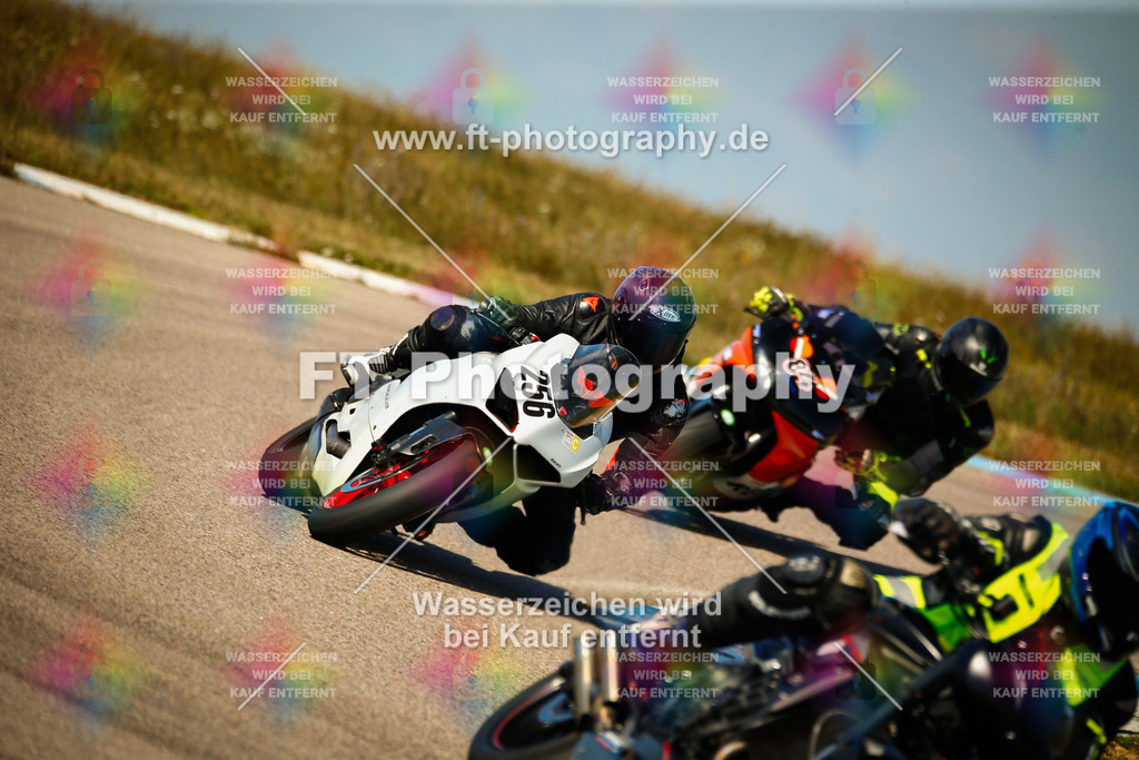 _MOT9336 | Hier findet Ihr Bilder von Touristenfahrten auf der Nürburgring Nordschleife oder von anderen Veranstaltungen die ich besucht habe. Viel Spass beim Durch Schauen 