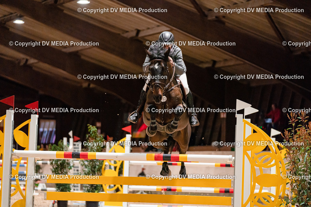 Springen Tag 1-843 | dv-media-shop - Realisiert mit Pictrs.com