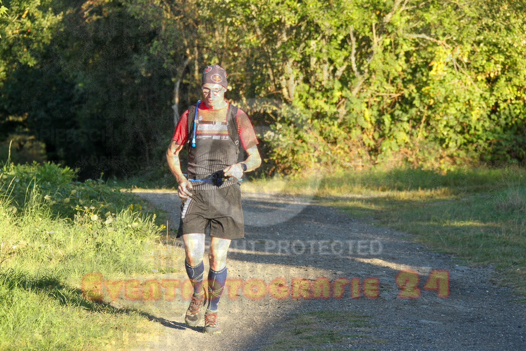 250830_1907_EV4_4931 | Sportfotografie im Rhein-Sieg Kreis, Köln, Bonn, NRW, Rheinland Pfalz, Hessen, etc. Unser Tätigkeitsfeld umfasst den Laufsport vom Volkslauf über den Marathon, Duathlon, Triathon bis zum Ultralauf wie Kölnpfad Ultra oder Schindertrail.