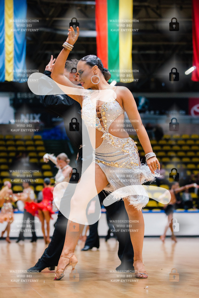 Hessen Tanzt WDSF Open Youth Latin 2nd (48) Maddox Loevenhardt _ Sara Coman (Denmark)-2025-05-17-2373 | Webshop for digital downloads and prints of dance sport, event & show photographer Julian Link - Realisiert mit Pictrs.com
