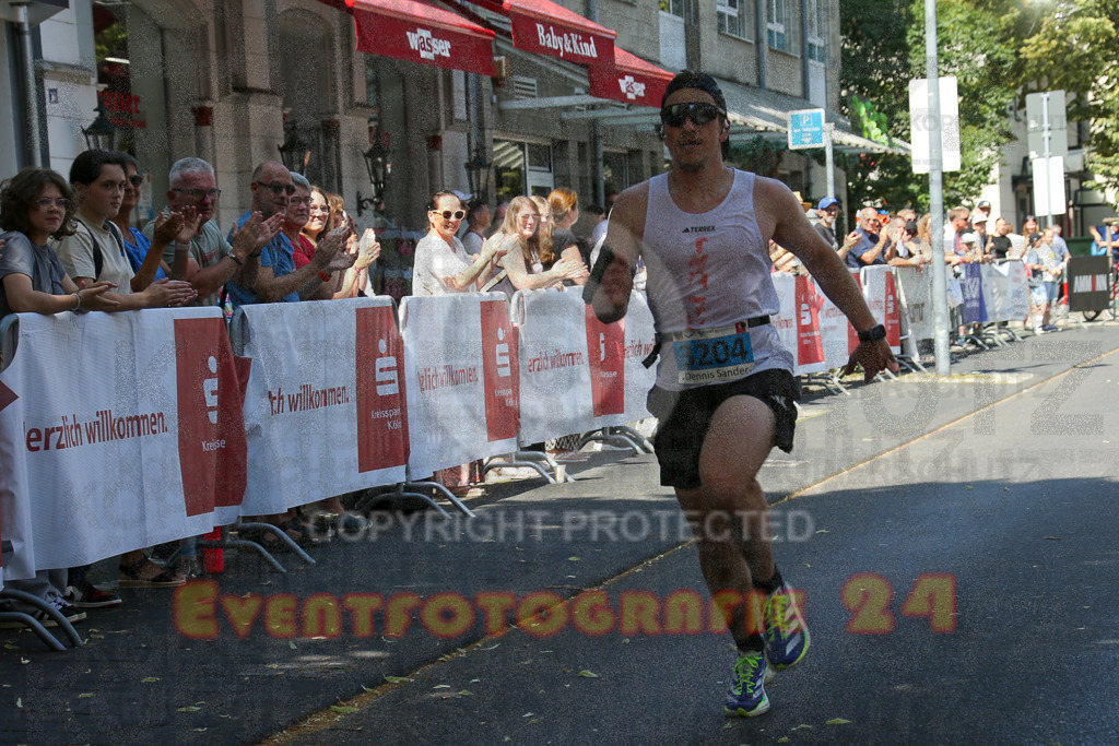 250621_1137_EX1_3728 | Sportfotografie im Rhein-Sieg Kreis, Köln, Bonn, NRW, Rheinland Pfalz, Hessen, etc. Unser Tätigkeitsfeld umfasst den Laufsport vom Volkslauf über den Marathon, Duathlon, Triathon bis zum Ultralauf wie Kölnpfad Ultra oder Schindertrail.