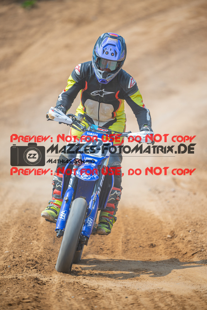 MaZZes-Fotomatrix-20260816-614691 | S2