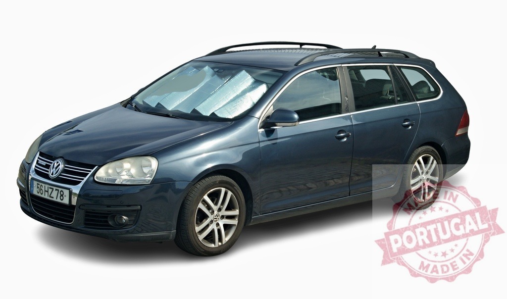 Volkswagen station wagon protecting interior with sunshade | Dark blue Volkswagen station wagon displaying sunshade on windscreen, isolated on white background - Realized with Pictrs.com