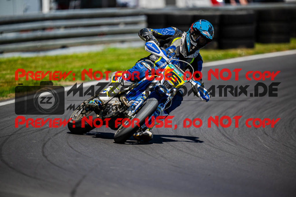 MaZZes_FotoMatrix_220702_8530 | S2