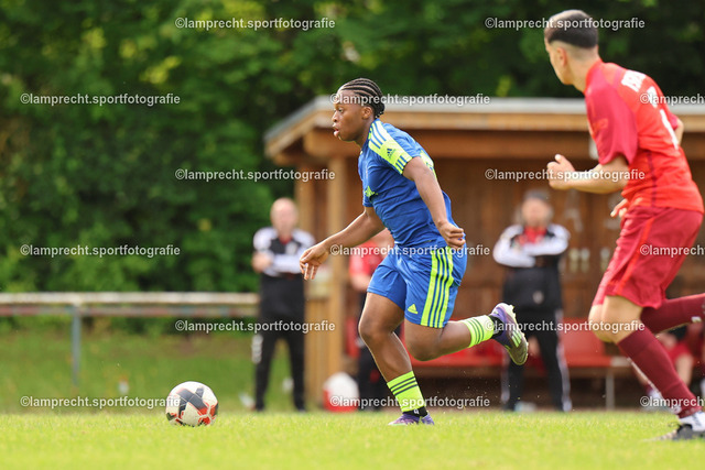 Fußball I Junioren I Kreispokal Lübeck I Finale I JSG Concordia Lübeck - TSV Siems I 09.06.2025.106 | Uyiosa Odiase (14, JSG Concordia Lübeck) - Realisiert mit Pictrs.com