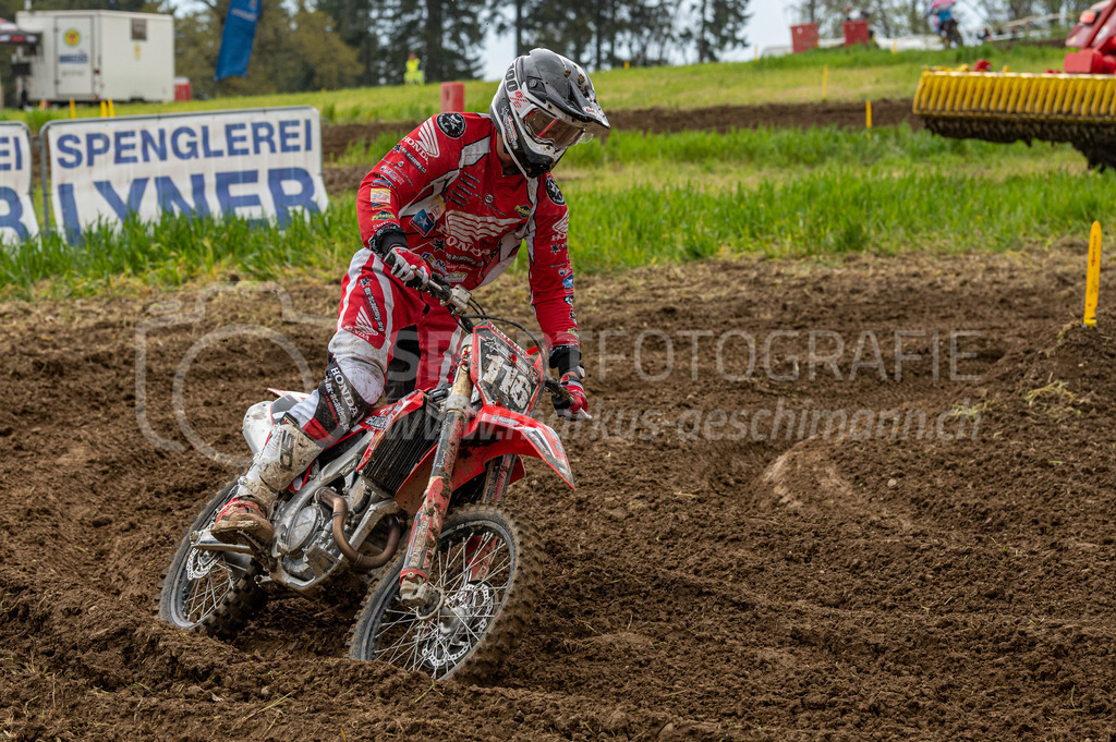 Motocross Schlatt bei Winterthur - 30. April 2022 | Motocross Schlatt bei Winterthur
MC Wila, Schlatt bei Winterthur
Bild: Sportfotografie Markus Aeschimann | www.markus-aeschimann.ch - Realisiert mit Pictrs.com