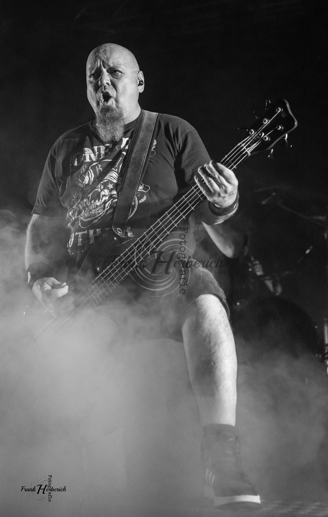 Justice Geiselwind 21.03.2026 | Frank Herberich Fotografie, Frank Herberich, Fotografie, Hochzeit, Portrait, St. Peter Ording, Ording, Westerhever, Nordsee, Frank Fotografie, Hardheim,  Odenwald,Walldürn, Band,Eventfotografie - Realisiert mit Pictrs.com