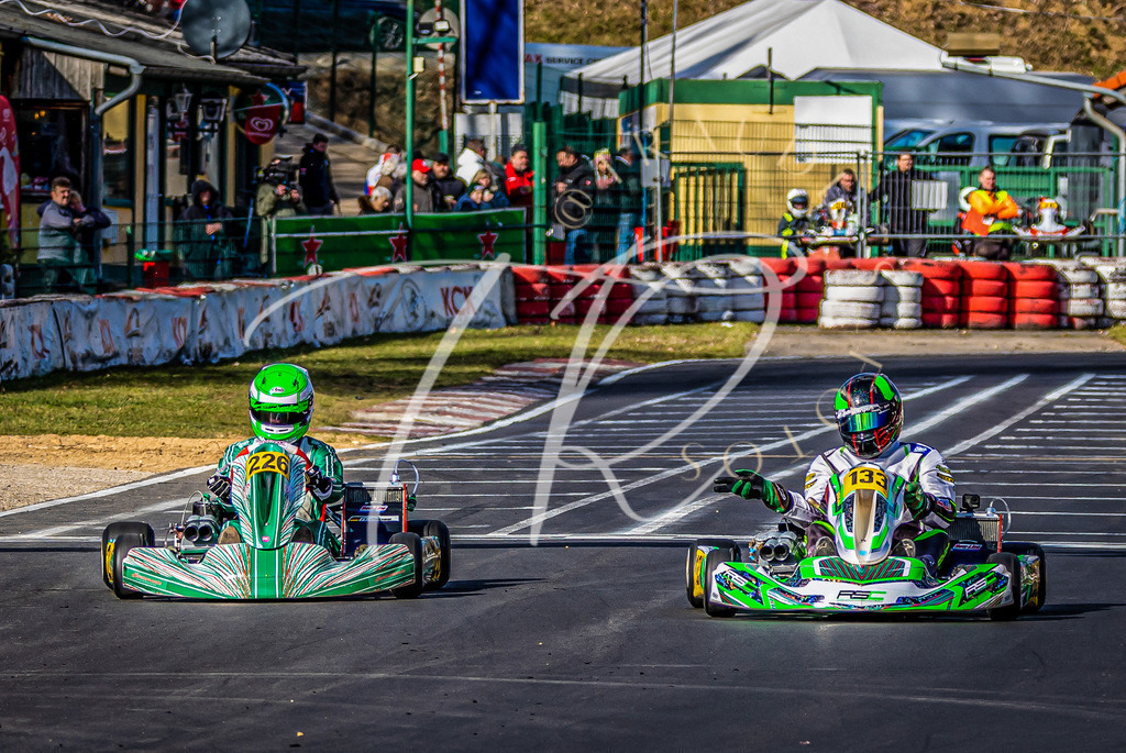 01907C8F-72C2-4704-AEE5-BF8D8CB70E67 | traudl_s_fotos