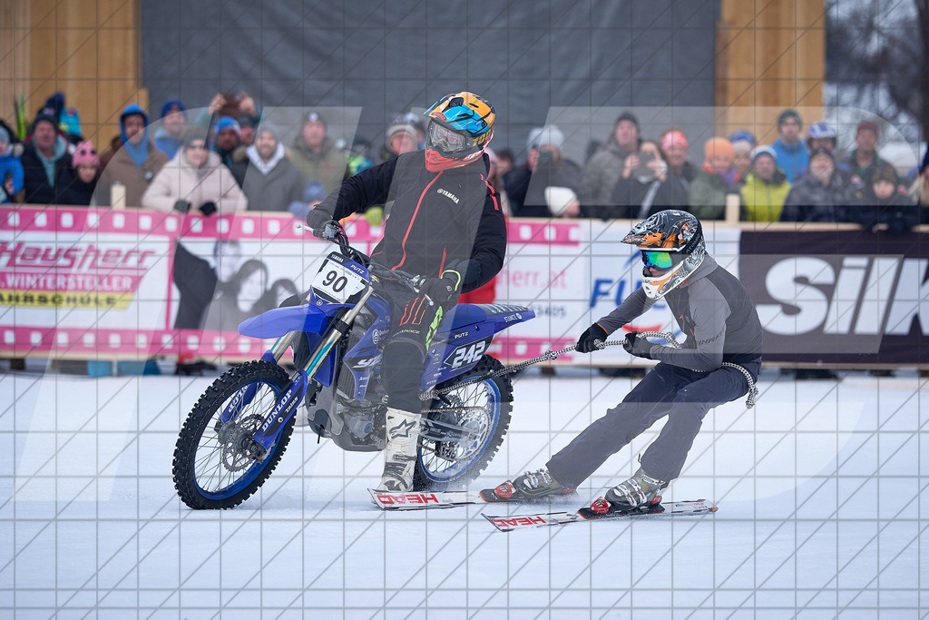 11. Holzknecht Skijöring | Skijöring am 24.01.2026: 11. Holzknecht Skijöring in Gosau am Dachstein, Oberösterreich, ÖsterreichFoto: © 2026 Martin Bihounek | mb-creative.eu
