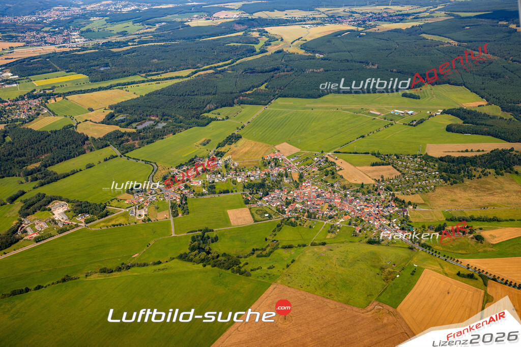 Das Luftbild zeigt : Pennewitz Ilmenau - Die Luftaufnahme wurde 2024 vom UL-Flugzeug aus erstellt ( keine Drohne ) - Hochauflösende Luftaufnahme - Für grossformatige Ausdrucke geeignet. Die Geschenkidee !Mit Lizenz und Bildrechte bestellbar