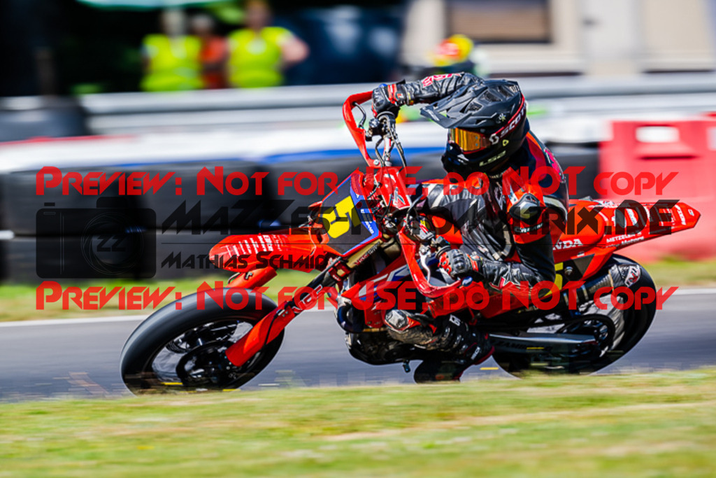 MaZZes_FotoMatrix_220703_9441 | S2