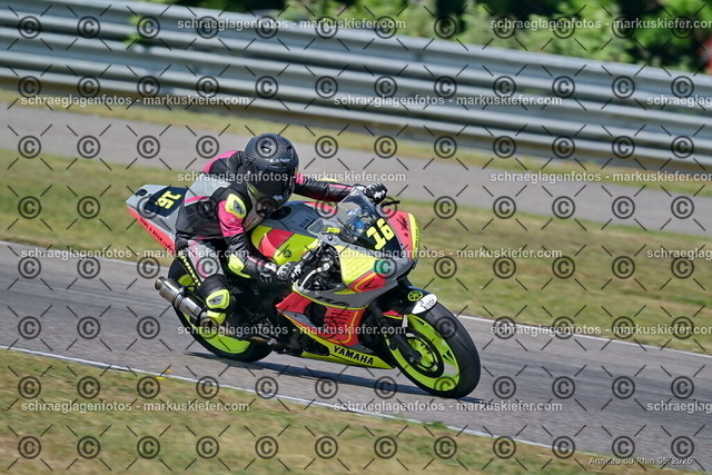 26BT02-0828 | markuskiefer.com - Realisiert mit Pictrs.com