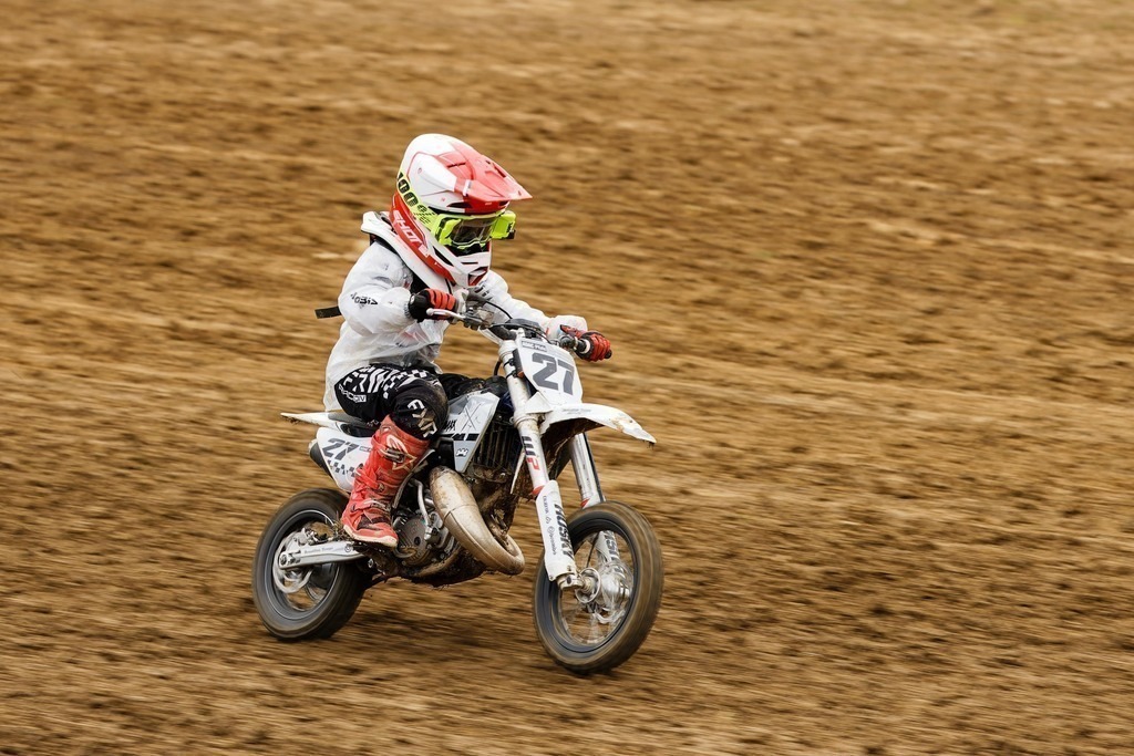 Motocross_Gerstetten_250802_2631 | Fotopresso – Sportfotografie in Heidenheim & Umgebung. Professionelle Sportfotografie für unvergessliche Momente. Dynamische Action-Shots, emotionale Szenen & hochwertige Bilder. - Realisiert mit Pictrs.com