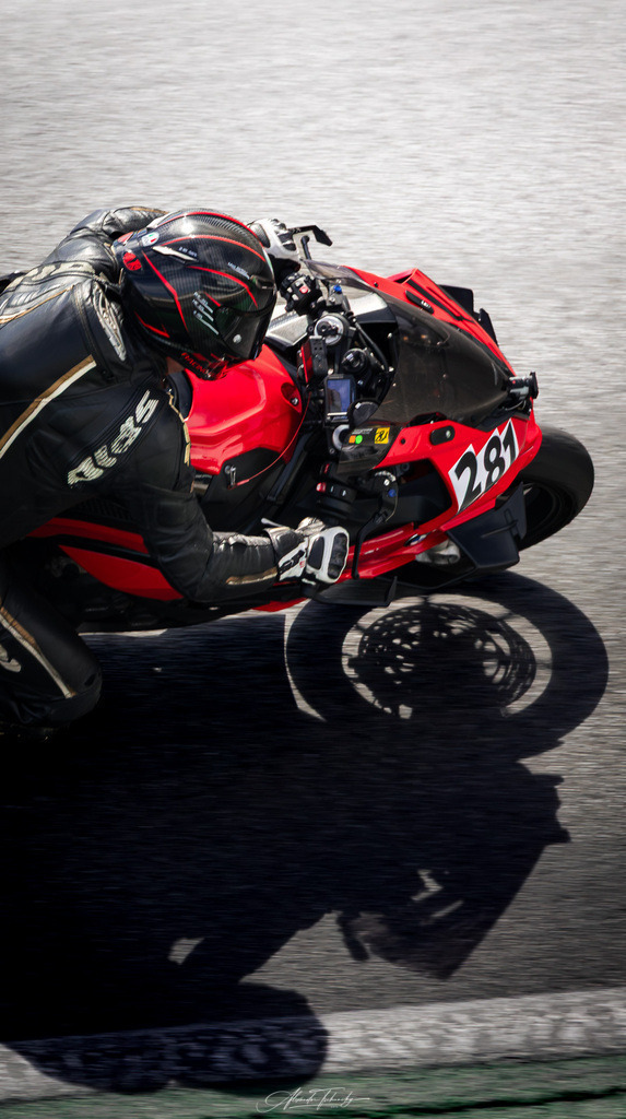 Ducati Trackday Hockenheimring 2026 | Entdecken Sie die faszinierende Welt von Alexander Tschuncky Arts: Kreative Fotografie, atemberaubende Automobilkunst und hochwertiger Bilderdruck. Lassen Sie sich inspirieren! - Realisiert mit Pictrs.com