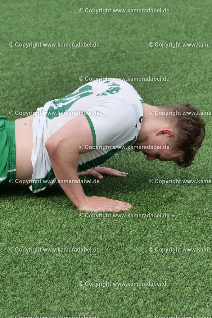 Fußball : Bezirksliga : TV Voerde - FC Sterkrade 72 | Fußball : Bezirksliga : TV Voerde - FC Sterkrade 72 am 25.05.2025 in Voerde - Realisiert mit Pictrs.com