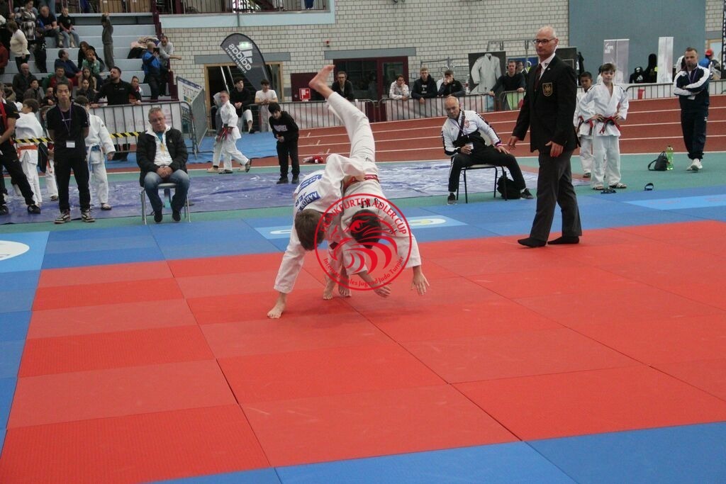 IMG_3325 | Fotos vom Adler Cup - Pictures from Adler Cup

Hier findet Ihr alle Eindrücke und großen Momente der Adler Cup Wochenenden. Here you will find all impressions and great moments of the Adler Cup weekends. - Realisiert mit Pictrs.com