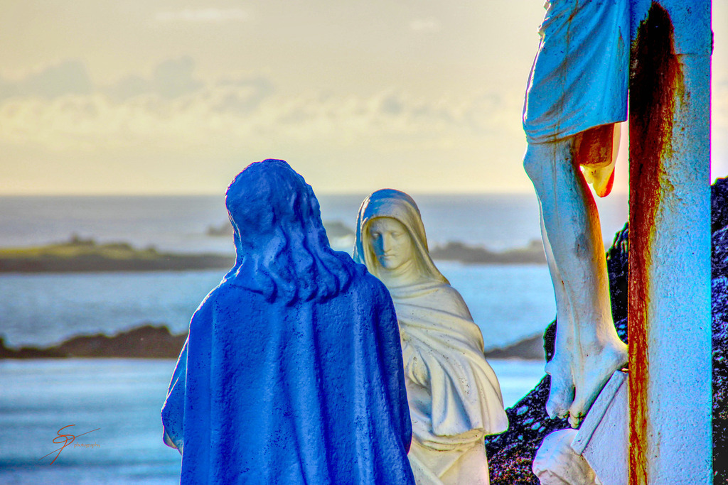 Holy family Slea Head | www-pimpup-me - Realisiert mit Pictrs.com